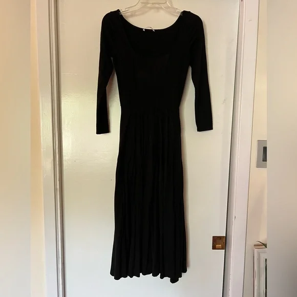 Reformation Rou Midi Fit & Flare Dress – Size Small, Classic Black - Picture 4 of 8